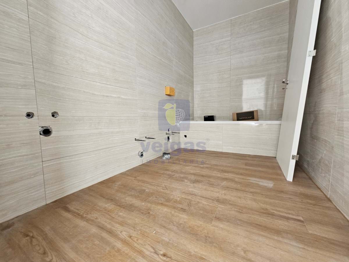 Apartamento T2 - S�o Martinho do Porto, Alcoba�a, Leiria - Miniatura: 2/9