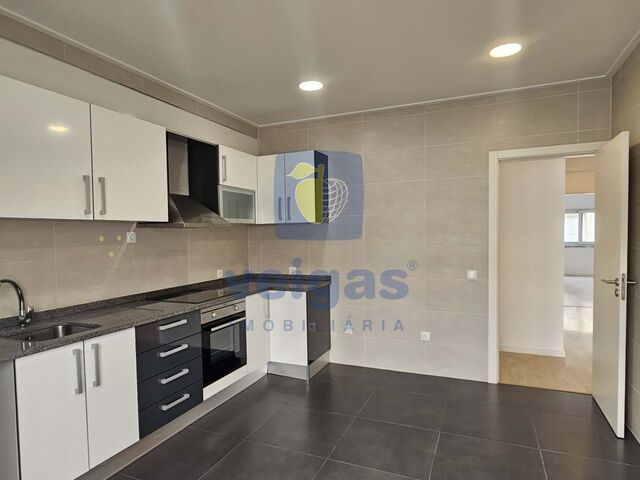 Apartamento T2 - Caldas da Rainha, Caldas da Rainha, Leiria - Imagem grande