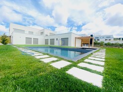 Moradia T4 - Atouguia da Baleia, Peniche, Leiria - Miniatura: 1/39