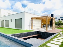 Moradia T4 - Atouguia da Baleia, Peniche, Leiria - Miniatura: 39/39