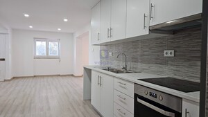 Moradia T3 - Caldas da Rainha, Caldas da Rainha, Leiria - Miniatura: 12/48