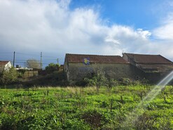 Moradia T3 - Alvorninha, Caldas da Rainha, Leiria - Miniatura: 1/23