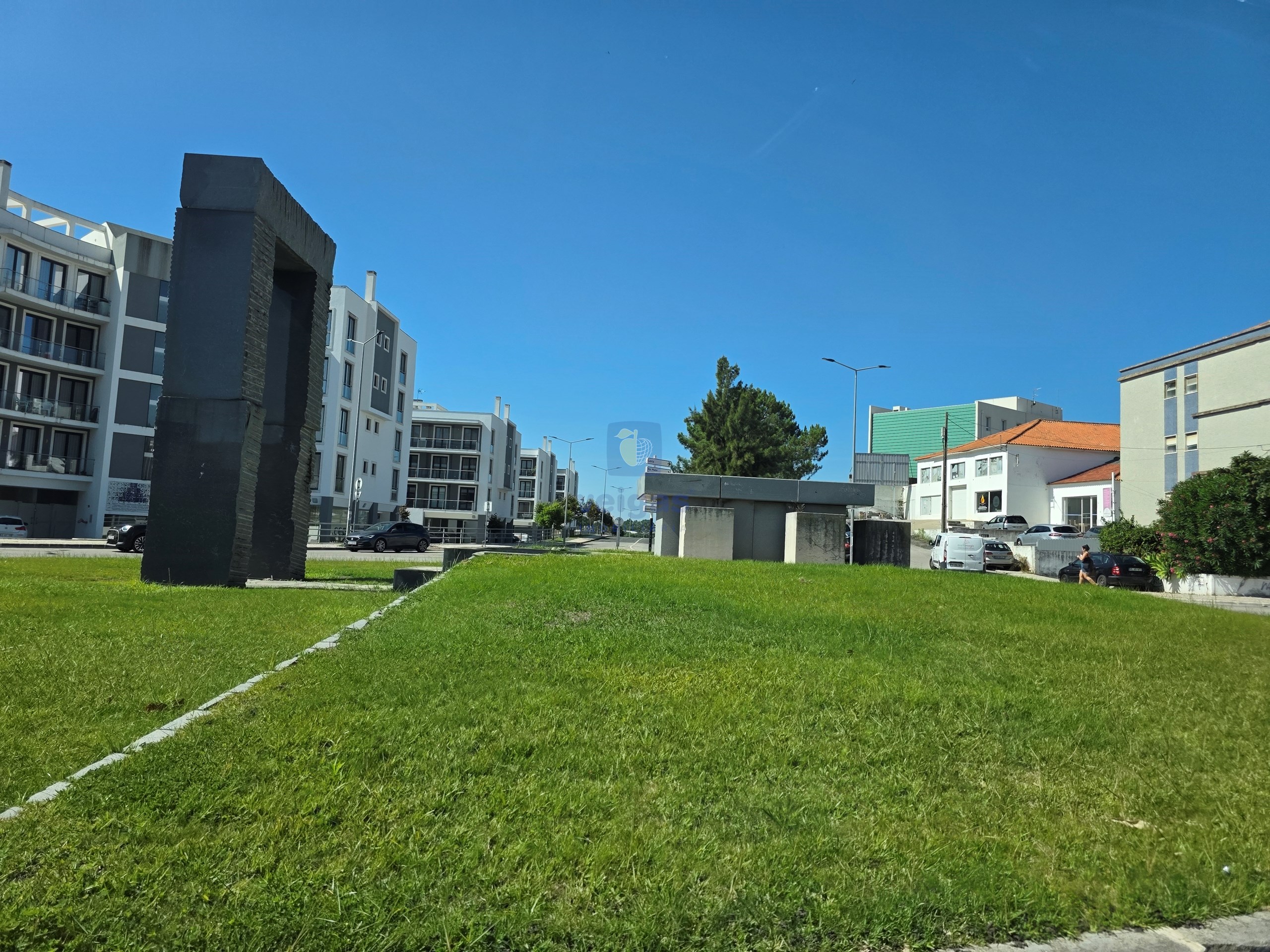 Garagem T0 - Caldas da Rainha, Caldas da Rainha, Leiria - Miniatura: 10/10
