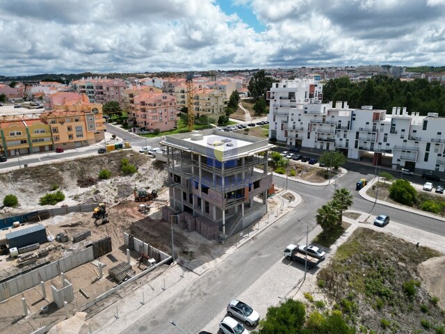 Loja T0 - Santo Onofre, Caldas da Rainha, Leiria - Imagem grande