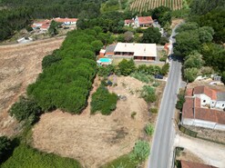 Moradia T4 - Caldas da Rainha, Caldas da Rainha, Leiria - Miniatura: 80/101