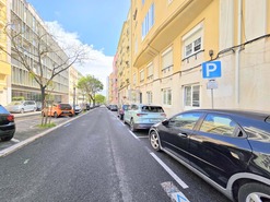 Loja T0 - Avenidas Novas, Lisboa, Lisboa - Miniatura: 9/10
