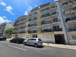 Garagem T0 - Queluz e Belas, Sintra, Lisboa