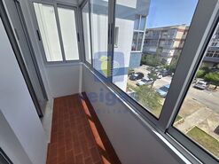 Apartamento T2 - Laranjeiro, Almada, Set�bal - Miniatura: 11/23