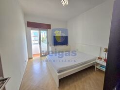 Apartamento T2 - Laranjeiro, Almada, Set�bal - Miniatura: 13/23