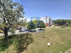 Apartamento T2 - Laranjeiro, Almada, Set�bal - Miniatura: 22/23