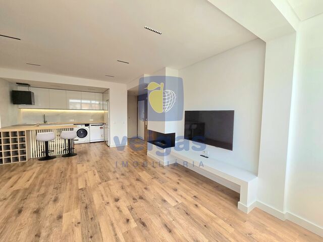 Apartamento T1 - Charneca da Caparica, Almada, Set�bal - Imagem grande