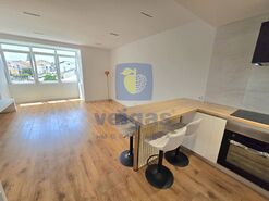 Apartamento T1 - Charneca da Caparica, Almada, Set�bal - Miniatura: 4/24