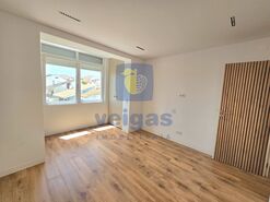Apartamento T1 - Charneca da Caparica, Almada, Set�bal - Miniatura: 14/24