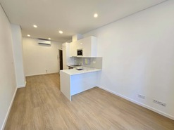 Apartamento T2 - Arroios, Lisboa, Lisboa - Miniatura: 2/19