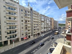 Apartamento T3 - S�o Domingos de Benfica, Lisboa, Lisboa - Miniatura: 3/34