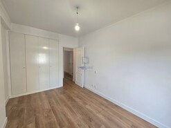 Apartamento T3 - S�o Domingos de Benfica, Lisboa, Lisboa - Miniatura: 22/34
