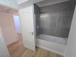 Apartamento T3 - S�o Domingos de Benfica, Lisboa, Lisboa - Miniatura: 25/34