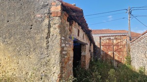 Armazm T0 - Calvaria de Cima, Porto de Ms, Leiria - Miniatura: 20/33