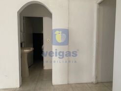 Armaz�m T0 - Meirinhas, Pombal, Leiria - Miniatura: 5/14