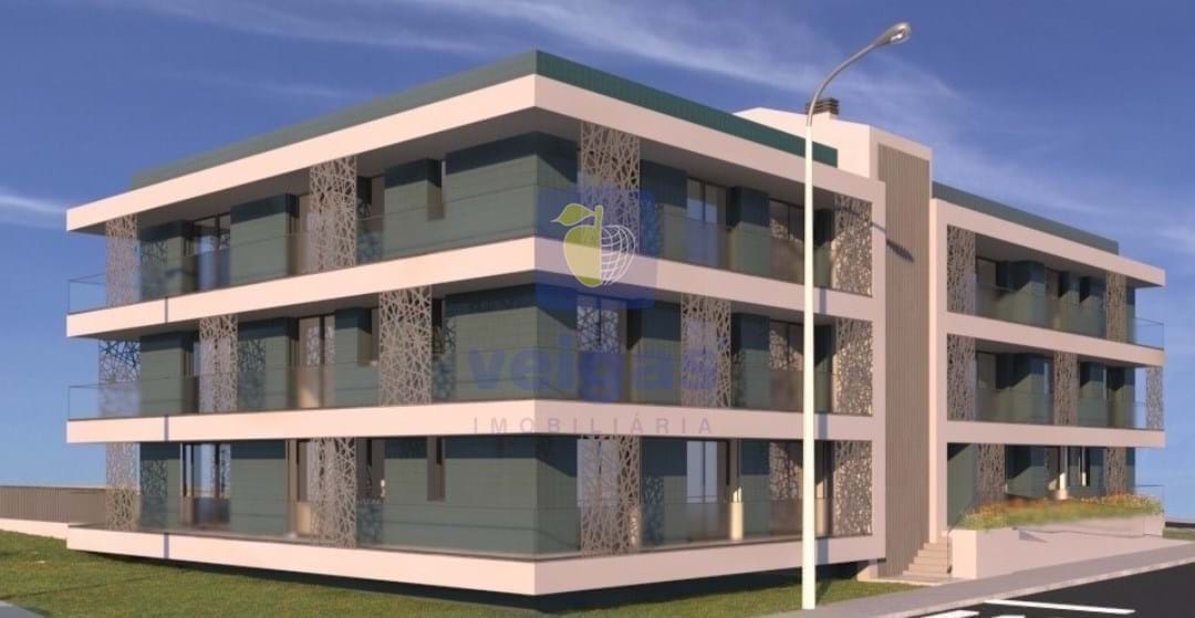 Apartamento T4 - Parceiros, Leiria, Leiria - Miniatura: 18/32