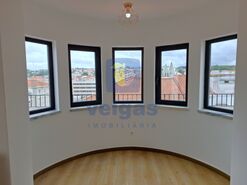 Apartamento T3 - Caldas da Rainha, Caldas da Rainha, Leiria - Miniatura: 18/37