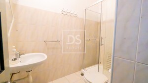 Pr�dio - P�voa de Varzim, P�voa de Varzim, Porto - Miniatura: 20/38