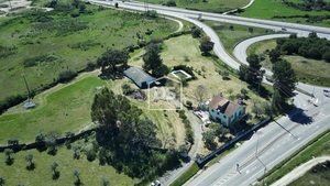 Moradia T3 - Alcains, Castelo Branco, Castelo Branco - Miniatura: 2/24