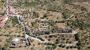 Moradia T0 - Malpica do Tejo, Castelo Branco, Castelo Branco - Miniatura: 2/19