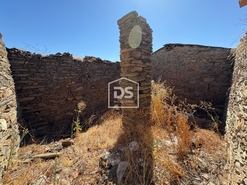 Moradia T0 - Malpica do Tejo, Castelo Branco, Castelo Branco - Miniatura: 6/19