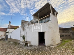 Moradia T3 - Escalos de Baixo, Castelo Branco, Castelo Branco - Miniatura: 6/24