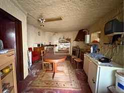 Moradia T3 - Escalos de Baixo, Castelo Branco, Castelo Branco - Miniatura: 12/24