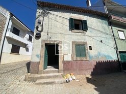 Moradia T2 - Escalos de Baixo, Castelo Branco, Castelo Branco