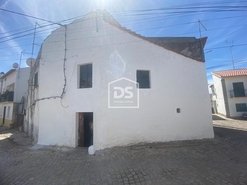 Moradia T2 - Ladoeiro, Idanha-a-Nova, Castelo Branco