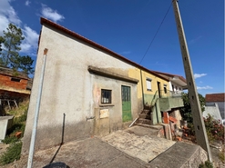 Moradia T2 - So Vicente da Beira, Castelo Branco, Castelo Branco