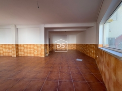 Pr�dio T1 - Silvares, Fund�o, Castelo Branco - Miniatura: 16/19