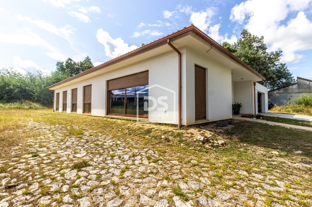 Moradia T4 - Mazedo, Mono, Viana do Castelo - Imagem grande