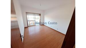 Apartamento T2 - Santa Leoc�dia (Briteiros), Guimar�es, Braga - Miniatura: 2/17