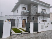 Moradia T3 - Santa Iria da Az�ia, Loures, Lisboa - Miniatura: 1/9