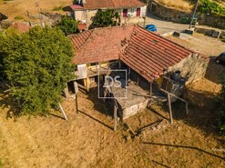 Ruina T0 - Constance, Marco de Canaveses, Porto - Miniatura: 2/11