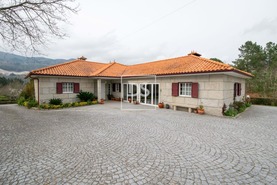 Moradia T3 - Campelo, Baio, Porto - Miniatura: 3/65