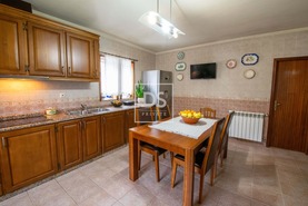 Moradia T3 - Campelo, Baio, Porto - Miniatura: 30/65