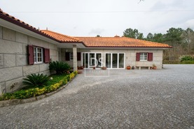 Moradia T3 - Campelo, Baio, Porto - Miniatura: 35/65