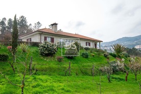 Moradia T3 - Campelo, Baio, Porto - Miniatura: 41/65