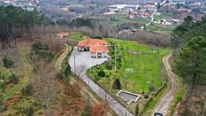 Moradia T3 - Campelo, Baio, Porto - Miniatura: 54/65