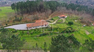 Moradia T3 - Campelo, Baio, Porto - Miniatura: 56/65