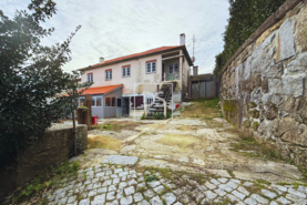 Moradia T3 - Santo Isidoro, Marco de Canaveses, Porto - Miniatura: 1/6