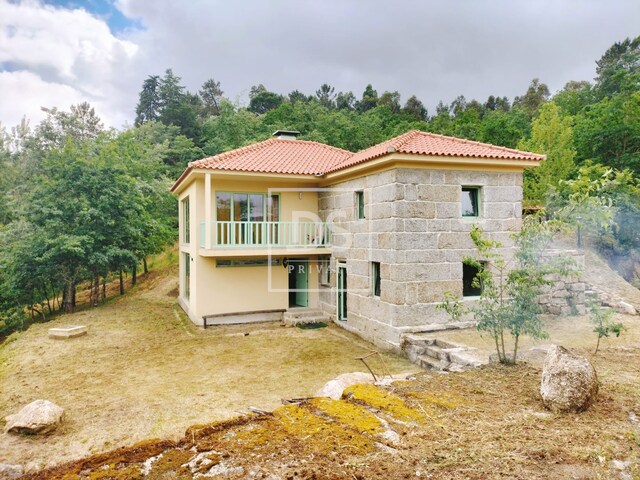 Moradia T3 - Vrzea de Ovelha, Marco de Canaveses, Porto - Imagem grande