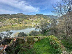 Ruina T0 - Tarouquela, Cinfes, Viseu - Miniatura: 2/12