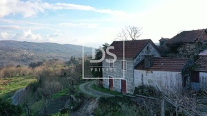 Moradia T3 - Campelo, Bai�o, Porto - Miniatura: 2/14