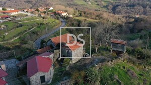 Moradia T3 - Campelo, Bai�o, Porto - Miniatura: 10/14